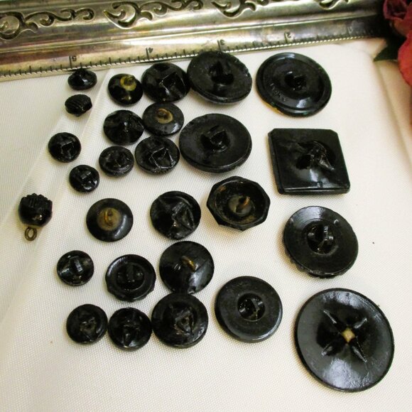 Antique FRENCH JET Black Glass Buttons: VICTORIAN Edwardian Sewing Craft - Picture 10 of 11